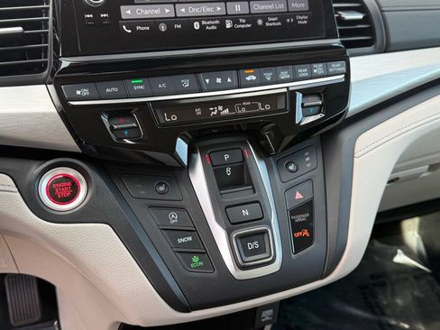 Certified 2026 Honda Odyssey EX-L image 24