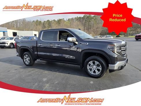 Used 2025 GMC Sierra 1500 SLT AWD/4WD image 1