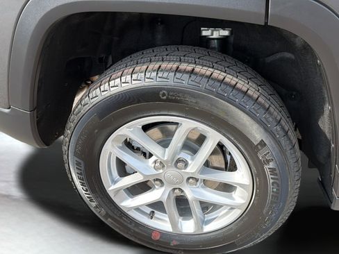 New 2026 Jeep Grand Cherokee Laredo X AWD/4WD image 30