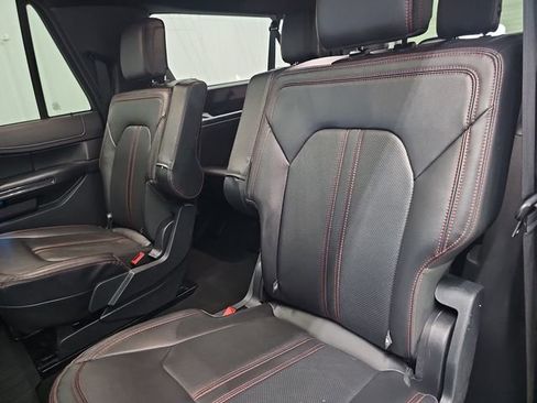 Used 2024 Ford Expedition Max Limited AWD/4WD image 38