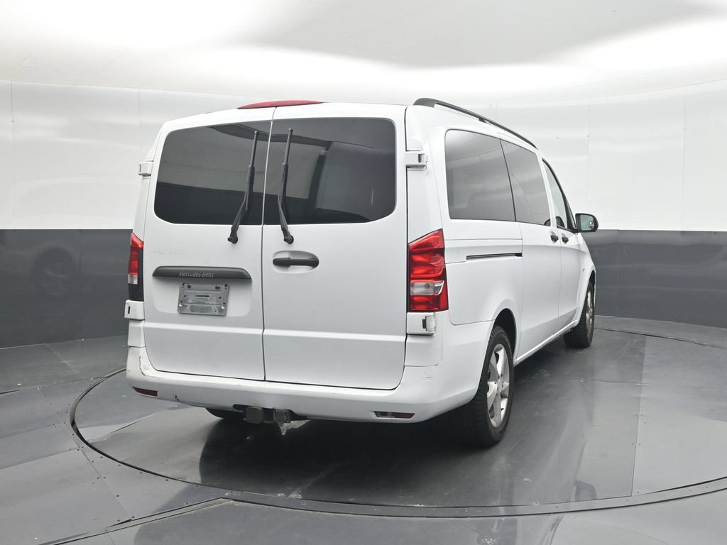 Used 2016 Mercedes-Benz Metris Passenger image 20