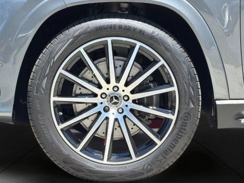 Used 2026 Mercedes-Benz GLS 450 4MATIC image 27