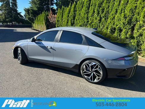 Used 2023 Hyundai Ioniq 6 SEL RWD image 6