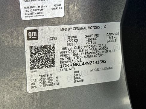 Used 2022 GMC Acadia SLE w/ Driver Convenience Package FWD image 35