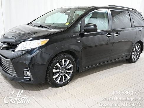 Used 2018 Toyota Sienna XLE Premium image 1