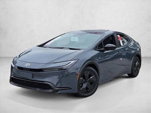 New 2026 Toyota Prius LE image 1