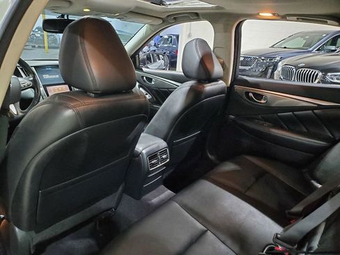 Used 2014 INFINITI Q50 Premium w/ Navigation Package image 29