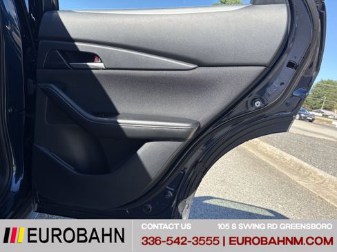 Used 2023 MAZDA CX-30 AWD 2.5 S image 13
