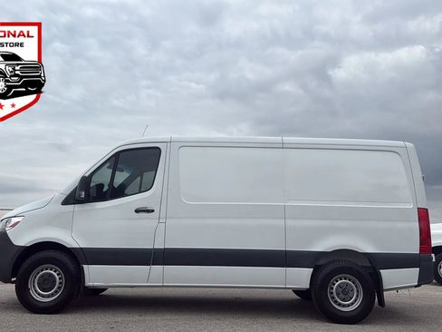 Used 2019 Mercedes-Benz Sprinter 144 image 1