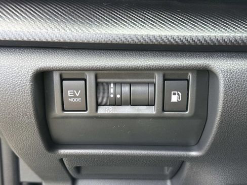 New 2026 Subaru Crosstrek 2.5i Limited w/ Crosstrek Mirror Package image 44