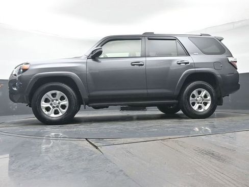 Used 2019 Toyota 4Runner SR5 Premium image 31