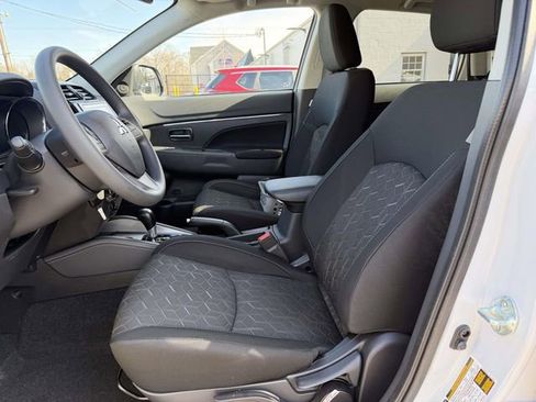 New 2026 Mitsubishi Outlander Sport ES image 13