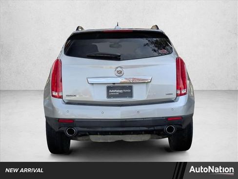 Used 2015 Cadillac SRX Luxury image 1