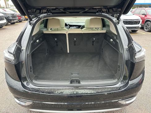 Used 2023 Buick Envision Avenir AWD/4WD image 24