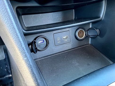Used 2021 Hyundai Kona SEL FWD image 32