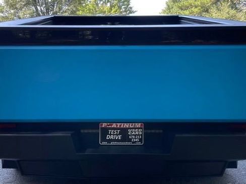 Used 2024 Tesla Cybertruck AWD Crew Cab image 7