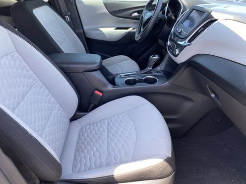 Used 2020 Chevrolet Equinox LS AWD/4WD image 11