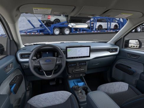 New 2026 Ford Maverick XLT w/ XLT Luxury Package FWD image 9