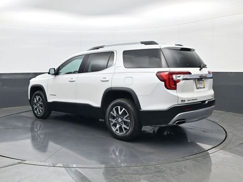 Used 2023 GMC Acadia SLT image 7