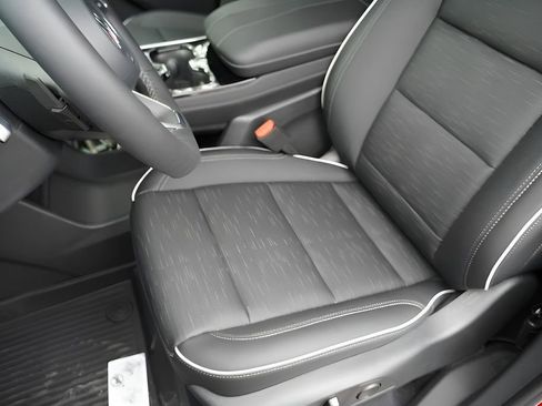 New 2026 Buick Enclave Sport Touring w/ Power Package image 7