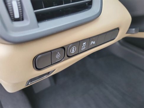 Certified 2025 Acura TLX w/ Technology Package image 19