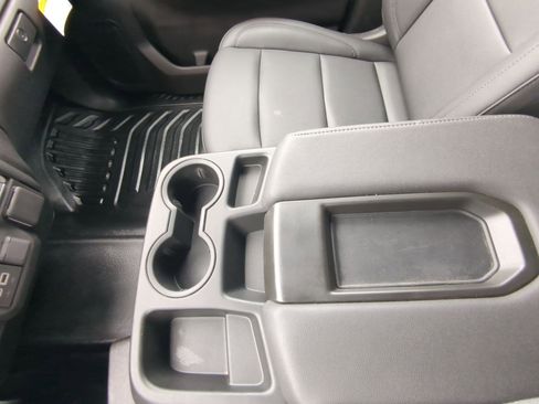 Used 2025 GMC Sierra 3500 Pro w/ Convenience Package AWD/4WD image 18
