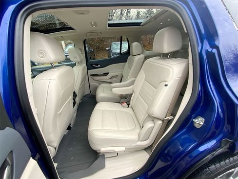Used 2023 GMC Acadia Denali w/ Denali Technology Package image 26