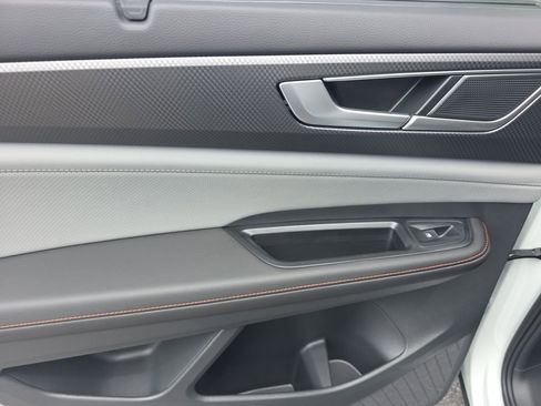 New 2026 Volkswagen Atlas Peak Edition AWD/4WD image 10