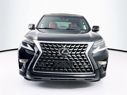 Used 2023 Lexus GX 460 Premium w/ Premium Package AWD/4WD image 2