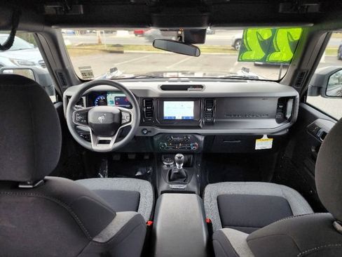 Used 2022 Ford Bronco 2-Door AWD/4WD image 27