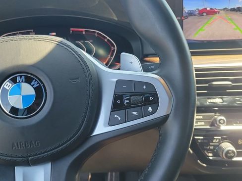 Used 2021 BMW 530i w/ M Sport Package RWD image 21