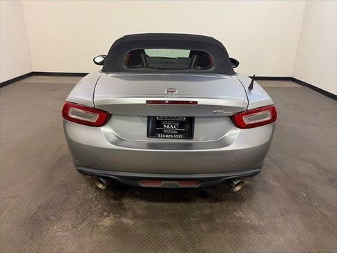 Used 2017 FIAT 124 Spider Classica image 8