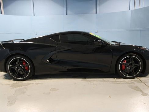 Used 2023 Chevrolet Corvette Stingray Coupe w/ 1LT image 30