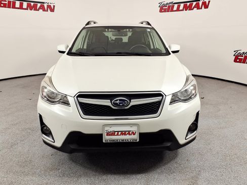 Used 2016 Subaru Crosstrek 2.0i Premium AWD/4WD image 2