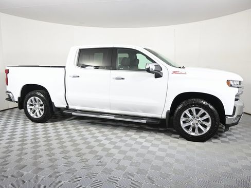 Used 2022 Chevrolet Silverado 1500 LTZ image 9