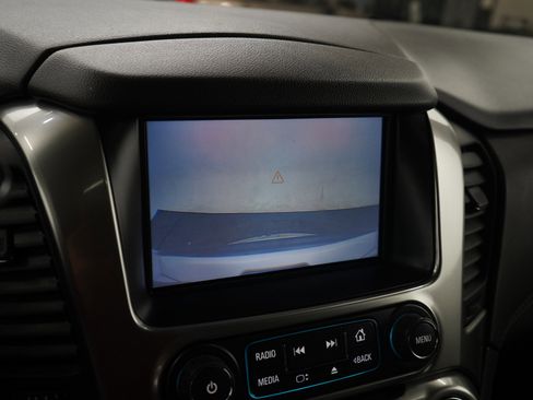 Used 2016 Chevrolet Tahoe LT image 24