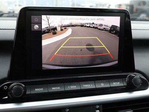 Used 2023 Kia Forte LXS image 27