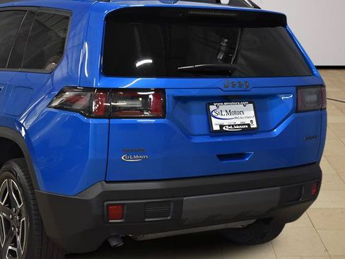 New 2026 Jeep Cherokee Limited AWD/4WD image 33