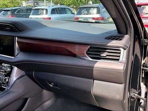 Used 2023 GMC Yukon Denali Ultimate w/ LPO, Floor Liner Package AWD/4WD image 23
