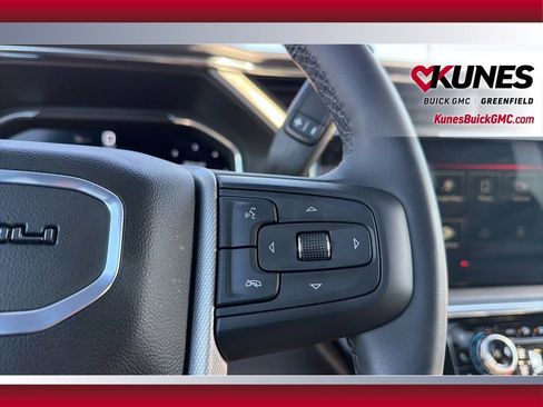 Used 2026 GMC Sierra 3500 Denali w/ Denali Reserve Package AWD/4WD image 17