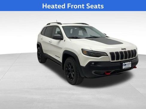 Used 2019 Jeep Cherokee Trailhawk image 9