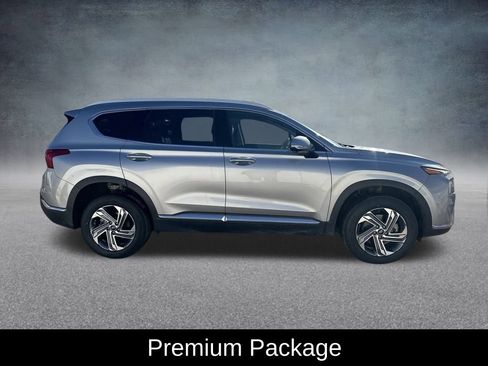 Used 2023 Hyundai Santa Fe SEL w/ Premium Package image 7