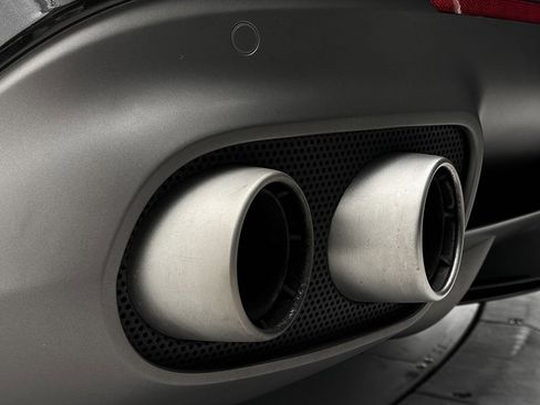 Certified 2014 Ferrari F12 Berlinetta image 29