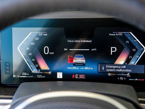 Used 2026 BMW X7 xDrive40i w/ Executive Package image 13