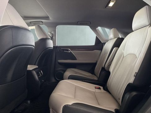 Used 2019 Lexus RX 350L FWD image 23