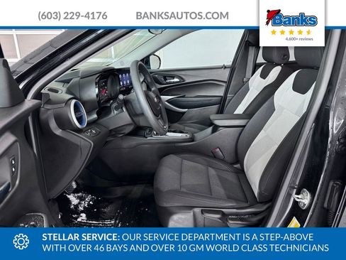 Certified 2024 Chevrolet Trax LS w/ LS Convenience Package image 8