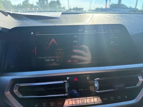 Used 2020 BMW 330i Sedan w/ Convenience Package RWD image 8