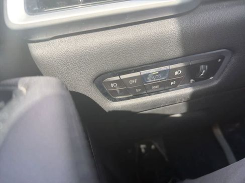 Used 2021 BMW X5 xDrive40i w/ Convenience Package image 25