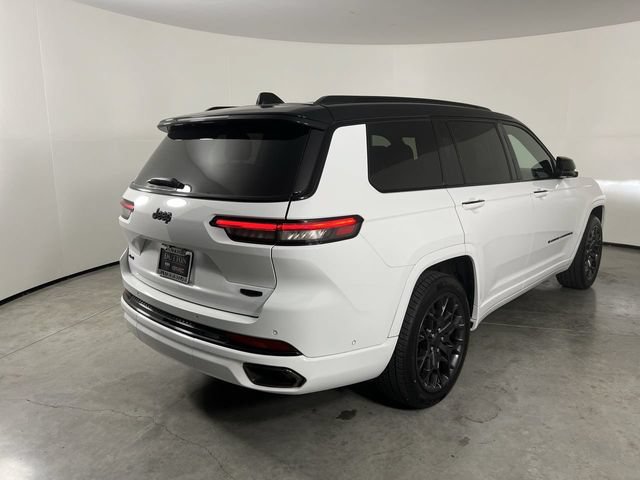 Used 2024 Jeep Grand Cherokee L Summit w/ High Altitude Package AWD/4WD image 8