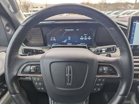 Certified 2022 Lincoln Navigator L Black Label image 32